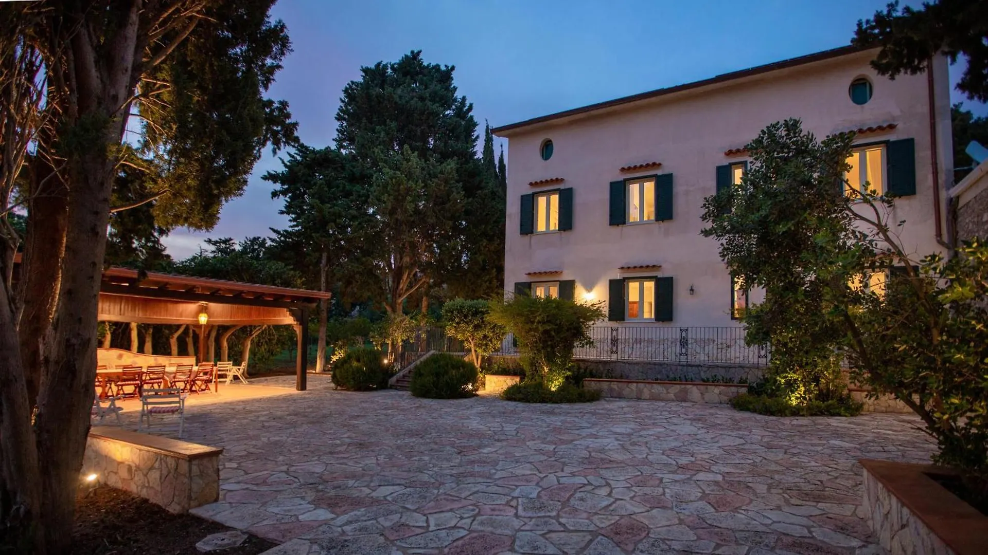 Casale Buccellato 14 By Massimo Villas كاستيلاّماري ديل غو